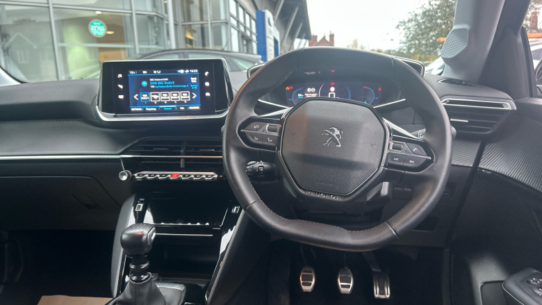 Peugeot 208 1.2 PureTech 100 Allure Premium + 5dr Petrol Hatchback